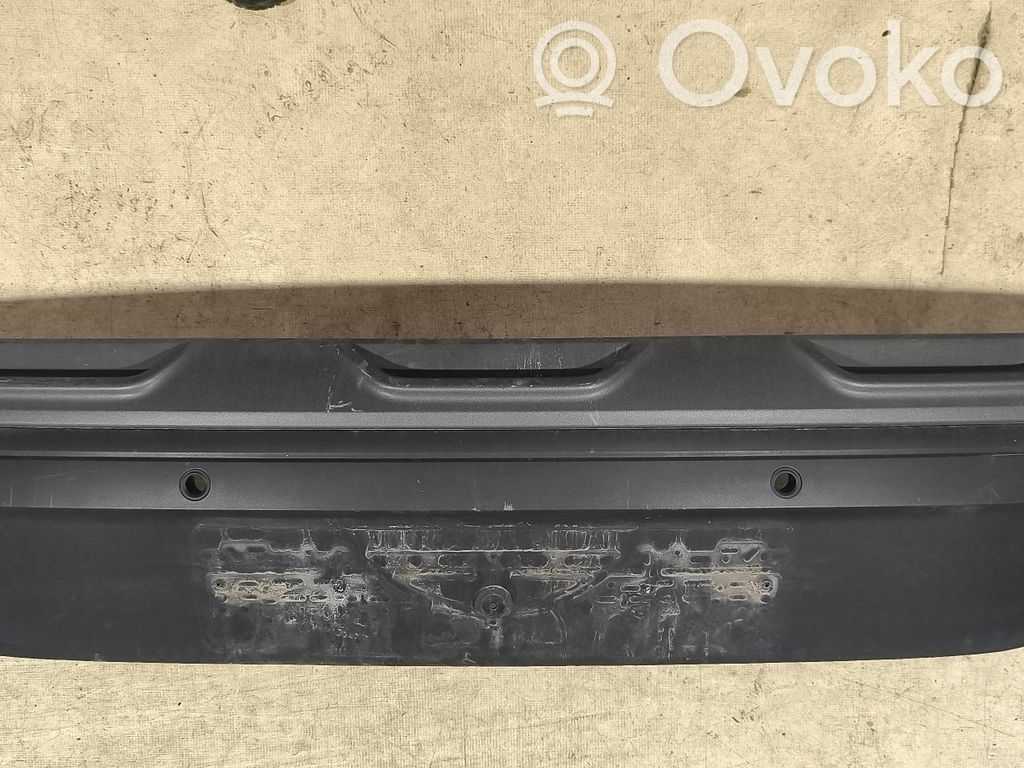 Dacia Sandero III Moldura inferior del parachoques trasero 
