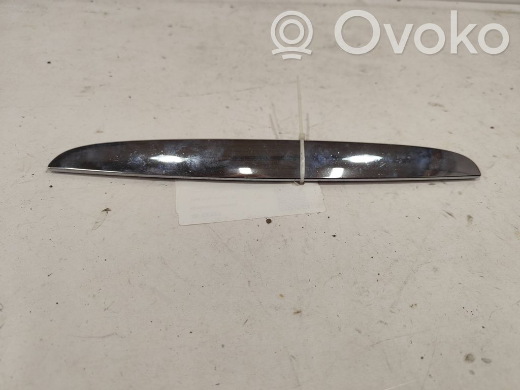 BMW 3 E90 E91 Front bumper upper radiator grill 