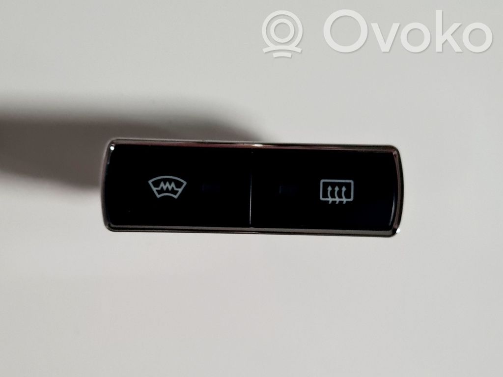 Windscreen/window heater switch   18K574AA