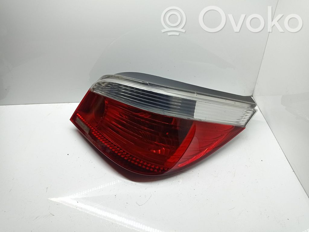 Rear/tail lights
