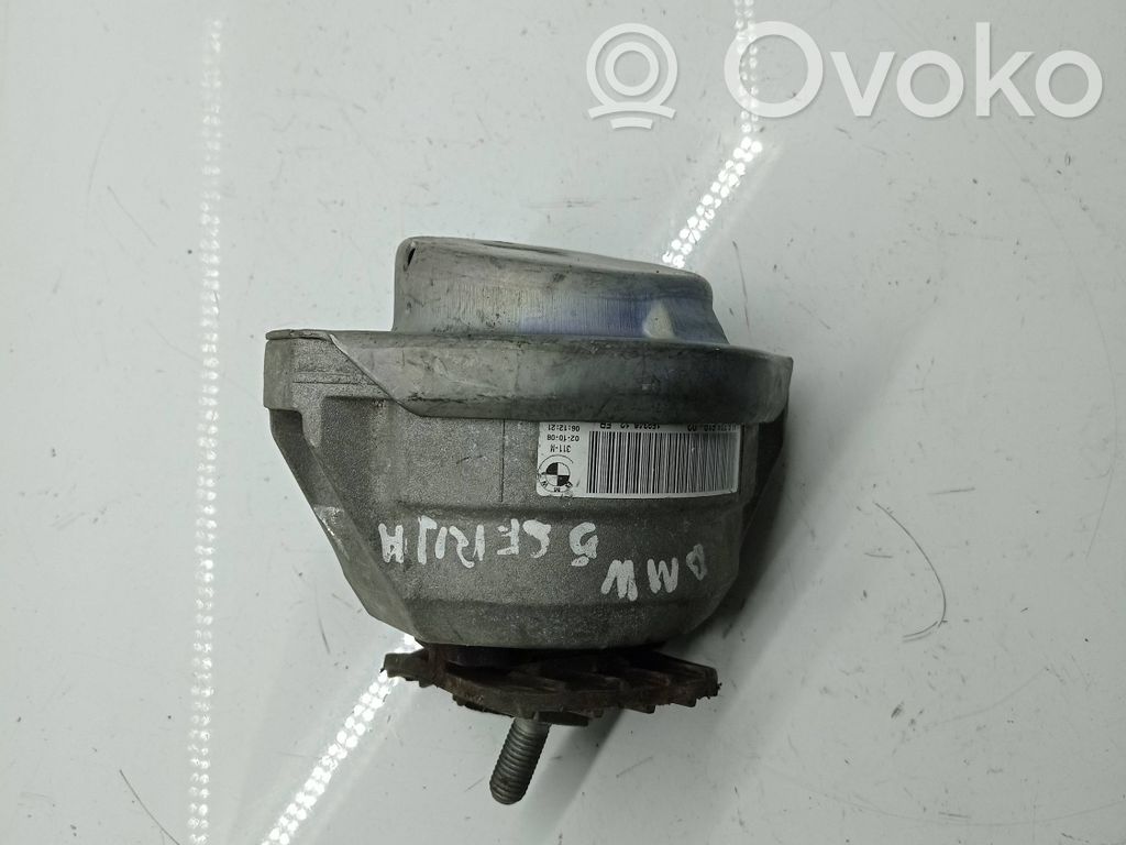 BMW 5 E60 E61 Dzinēja spilvens 