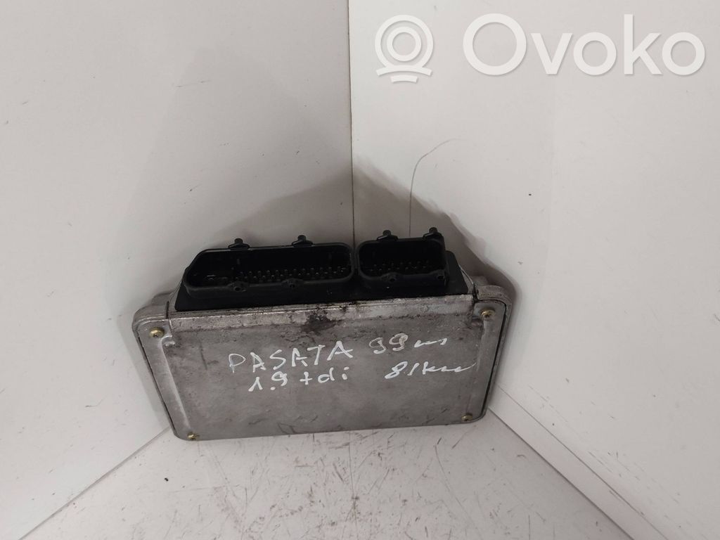 Volkswagen PASSAT B5 Engine control unit/module 