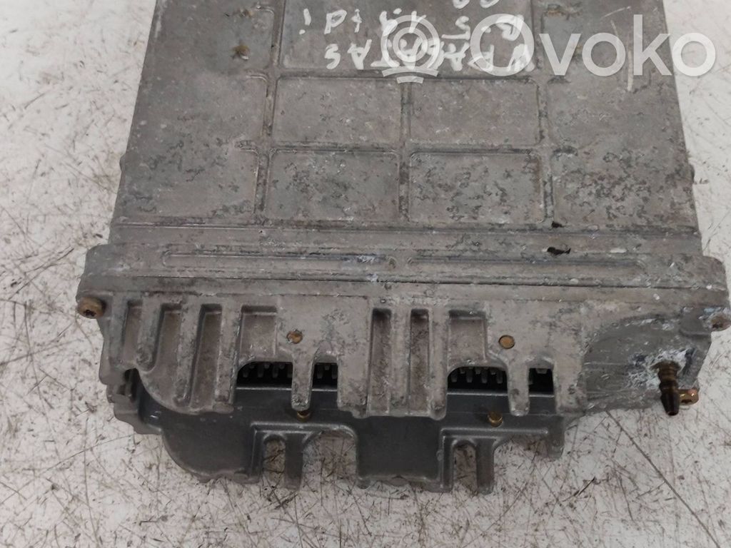 Engine control unit/module   028906021DT,0281001555,28SA2968