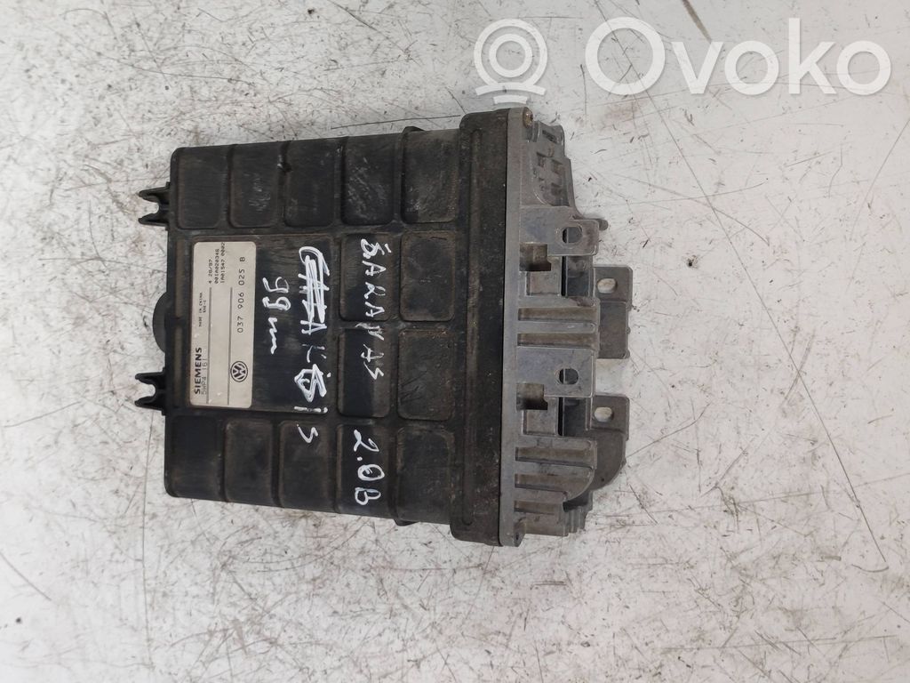 Volkswagen Sharan Engine control unit/module 