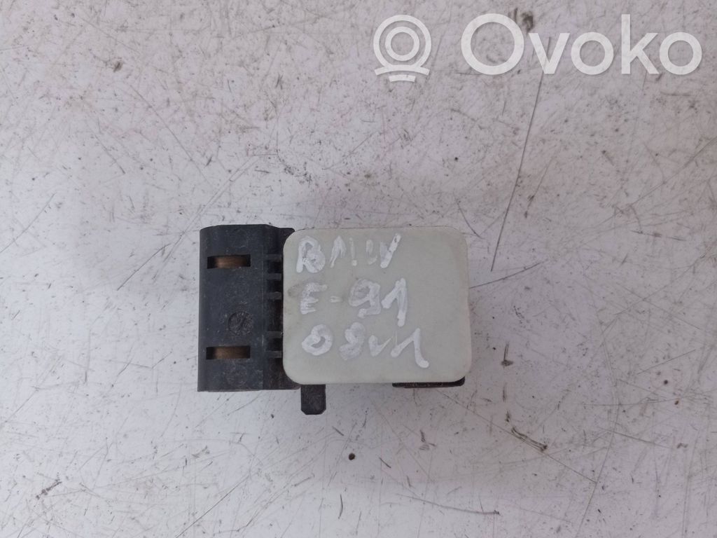 Airbag deployment crash/impact sensor   6911003