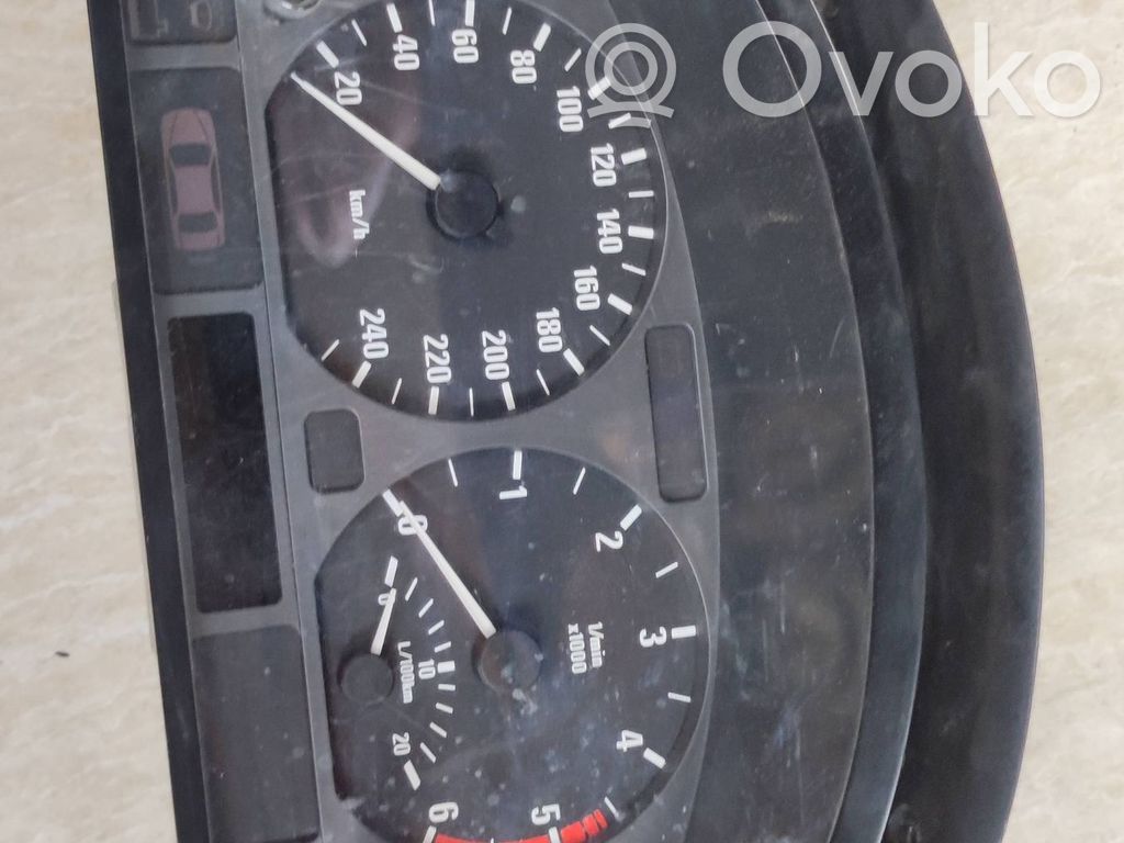 BMW 3 E46 Geschwindigkeitsmesser Cockpit 
