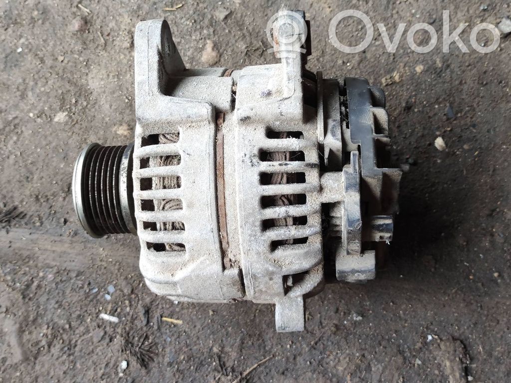 Renault Clio III Generator/alternator 