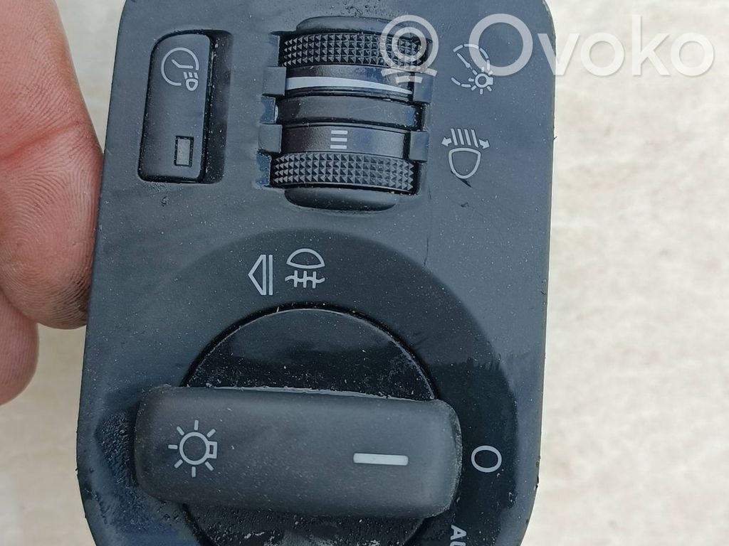 Audi A3 S3 8P Light switch 