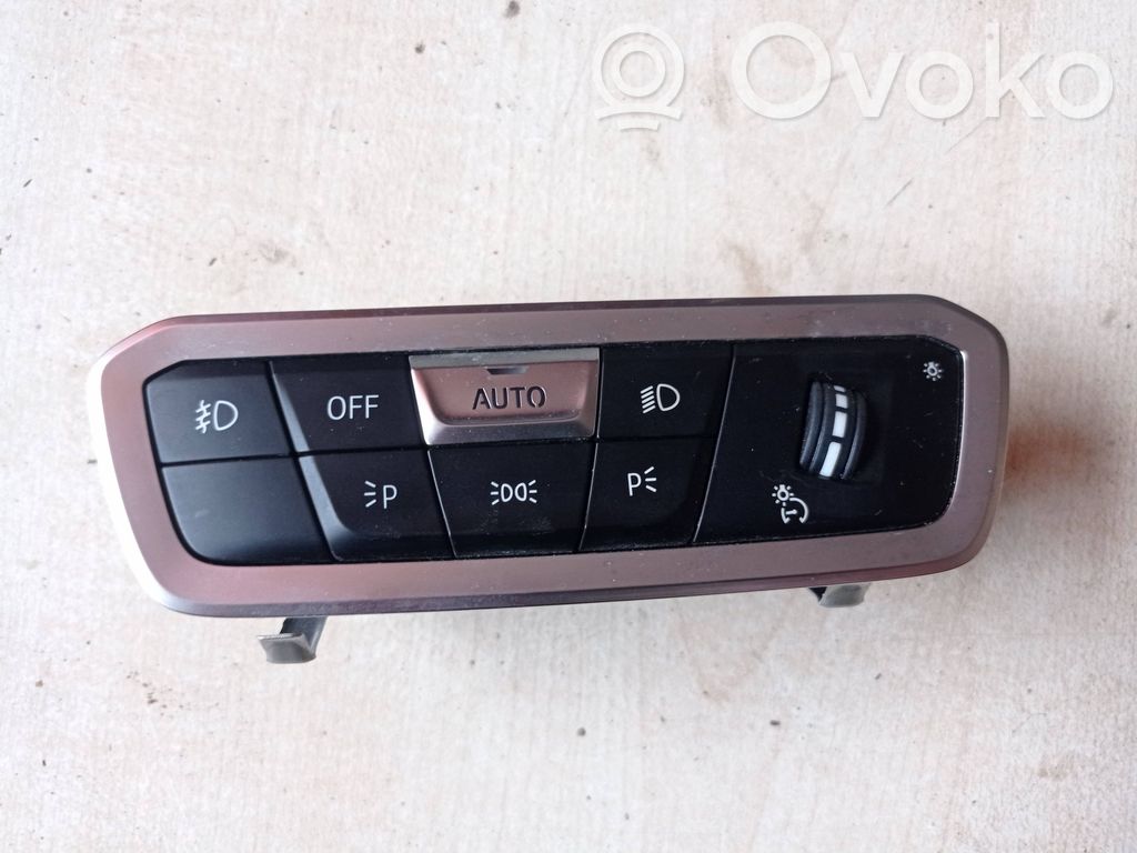 BMW X5 G05 Interrupteur d’éclairage 