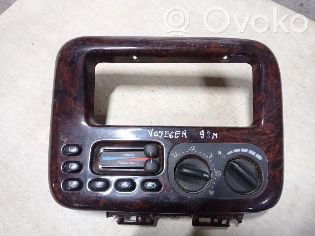 Chrysler Voyager Climate control unit 