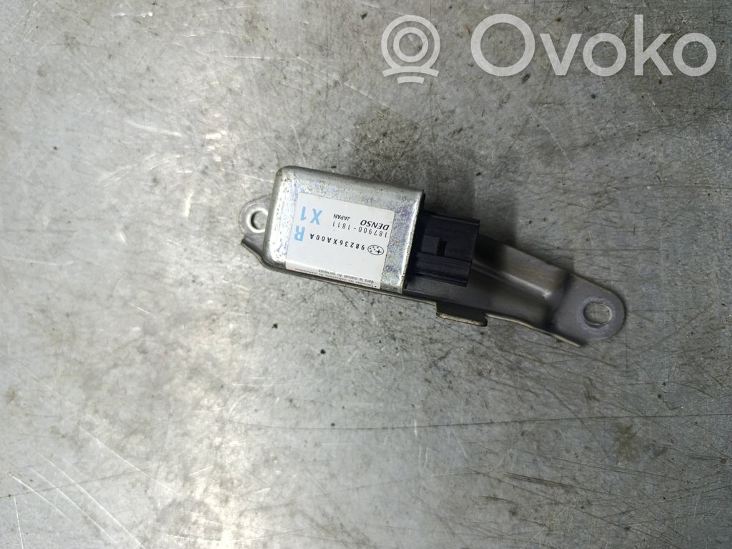 Subaru B9 Tribeca Airbagsensor Crashsensor Drucksensor 