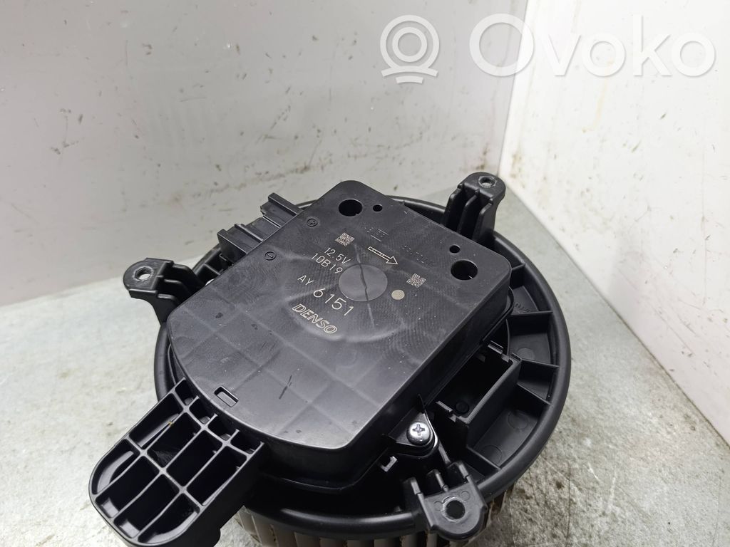 Heizungslüfter   AY6151