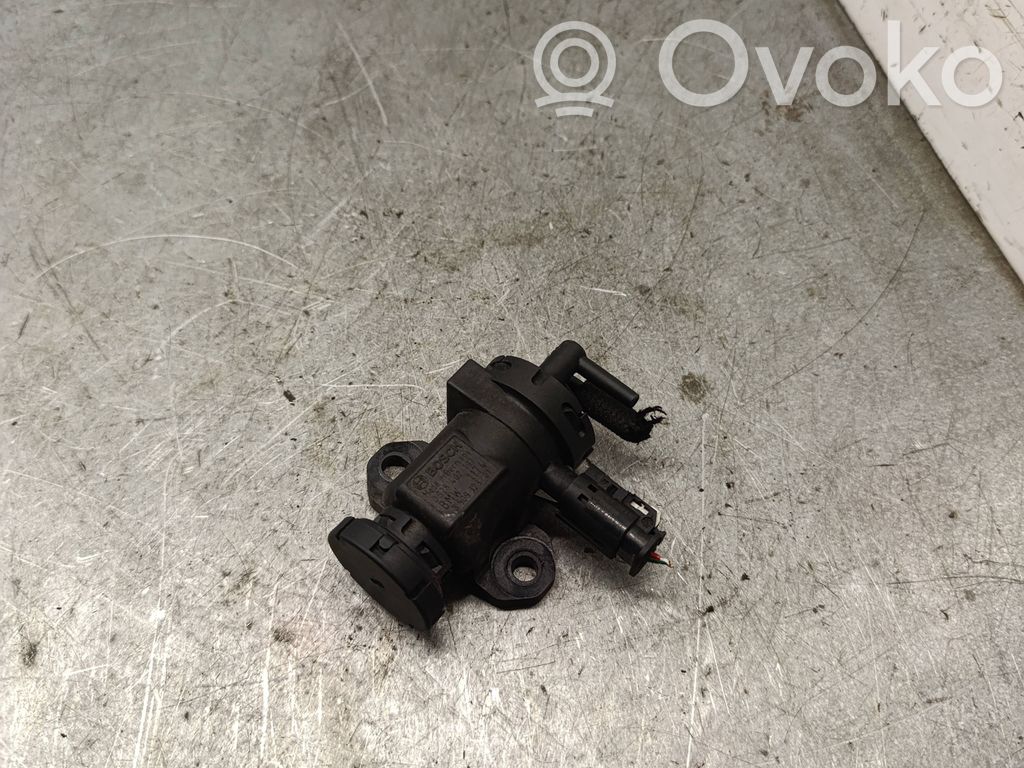 BMW X3 E83 Electroválvula del turbo 