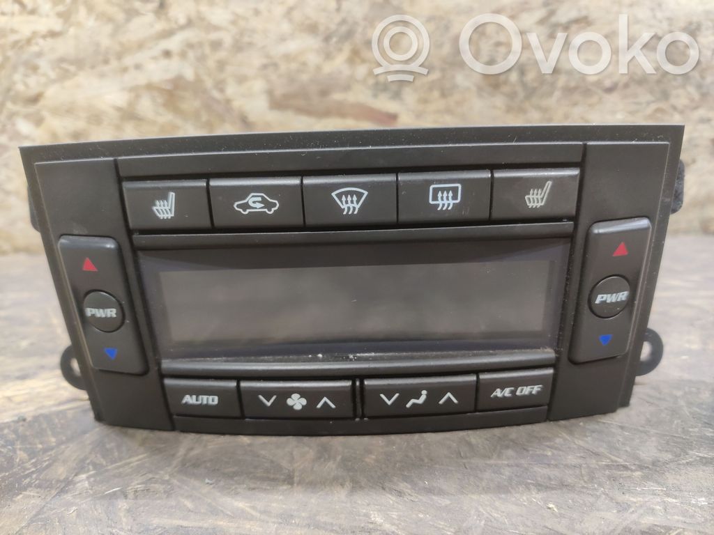 Cadillac SRX Climate control unit 