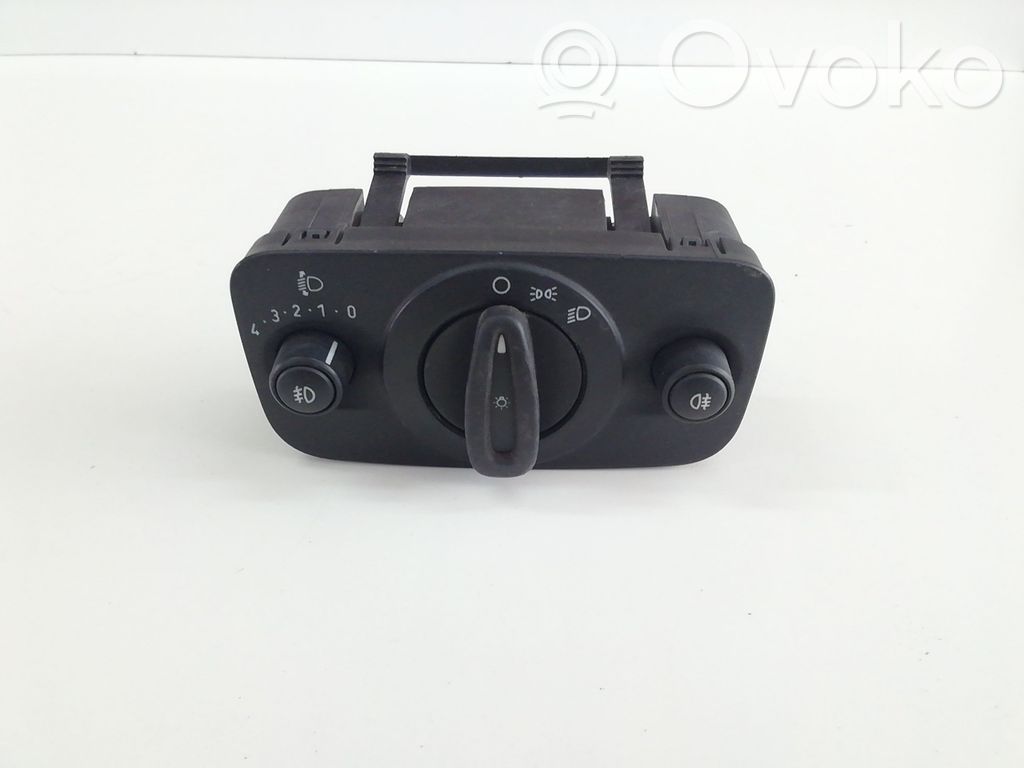 Light switch   BA6T13A024BB,BA6T13A024BB