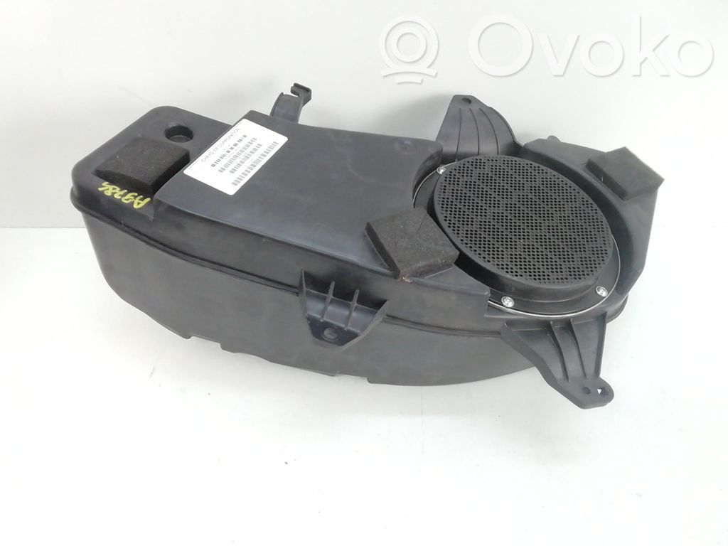 Jeep Compass Subwoofer 