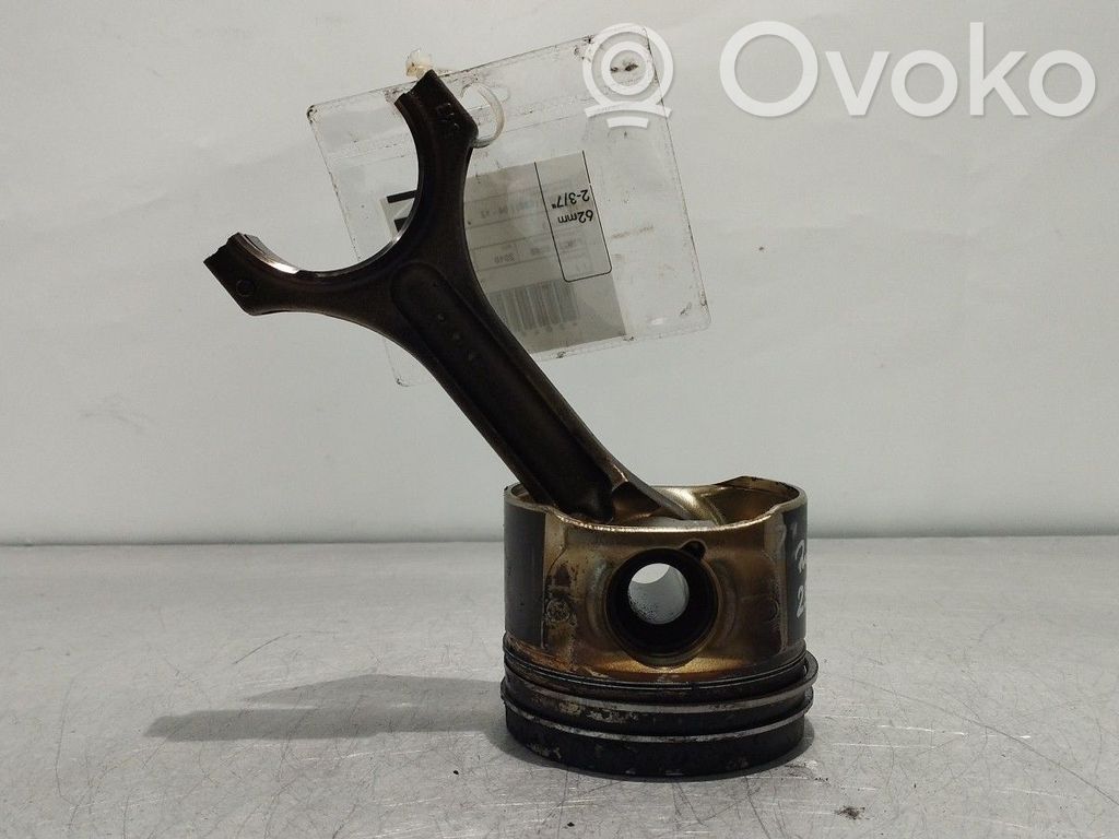 Piston