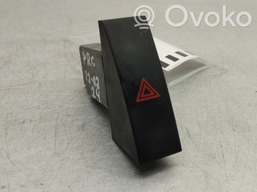 Hazard light switch   864W01404