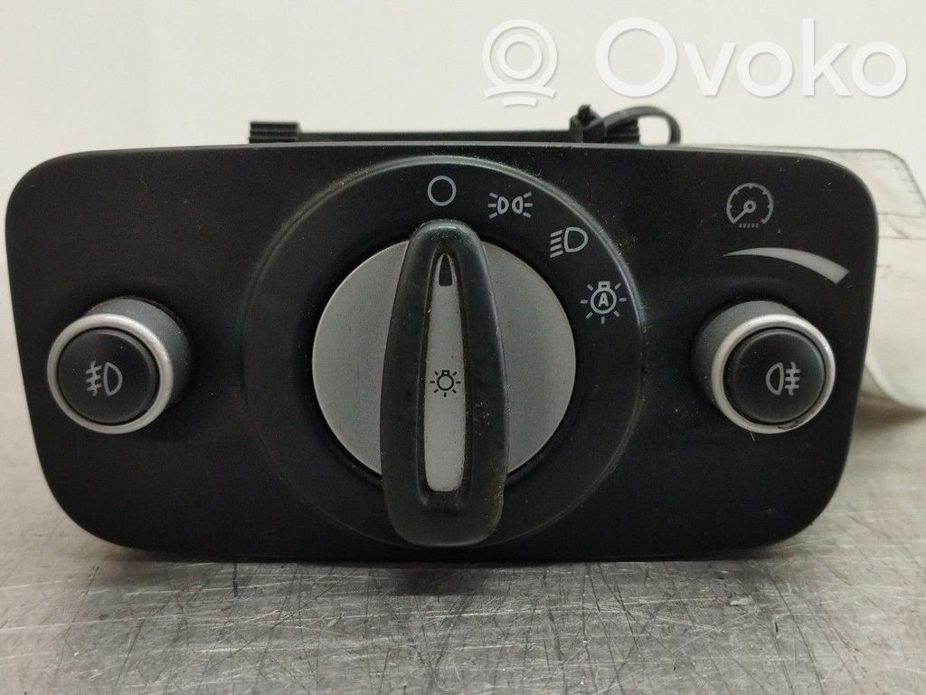 Valokatkaisija   AG9T13A024EA