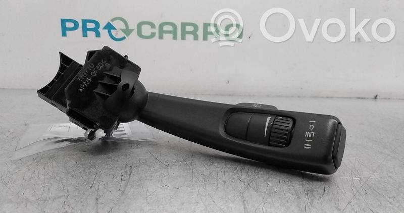 Wiper speed switch