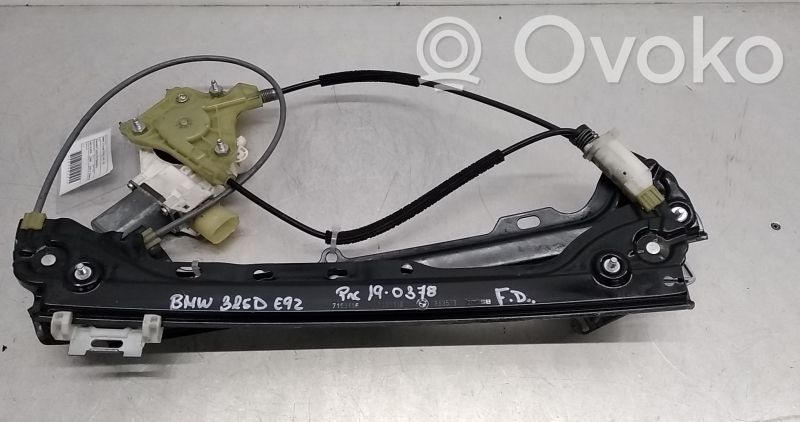 Front window lifting mechanism without motor