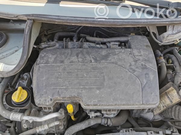 Motor   D4F702