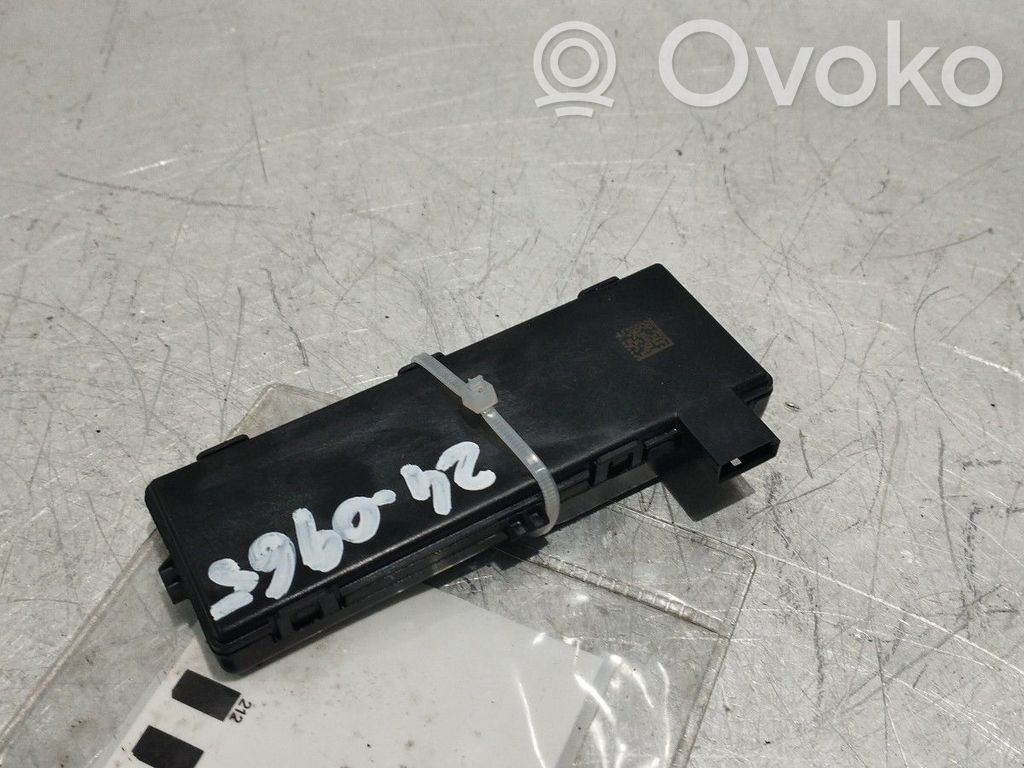 Door central lock control unit/module   13523279