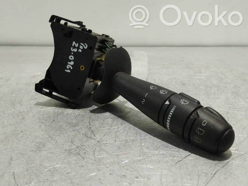 Wiper speed switch