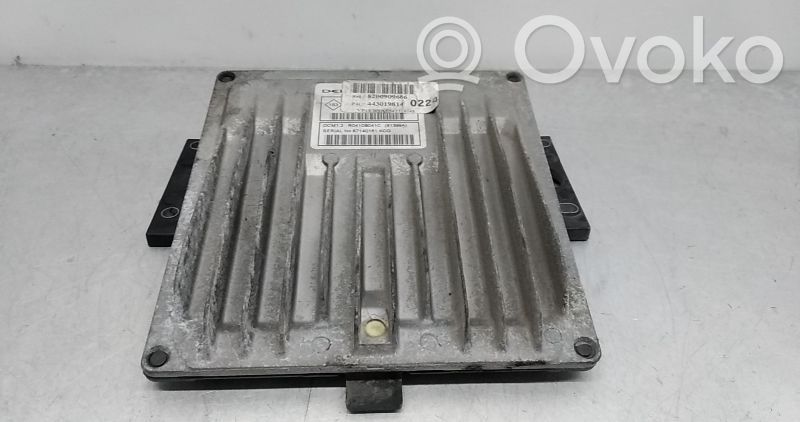 Engine control unit/module   8200911560,8200909666,DCM12