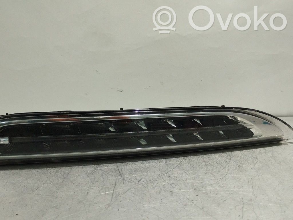 Porsche Cayenne (92A) Kierunkowskaz przedniego zderzaka 