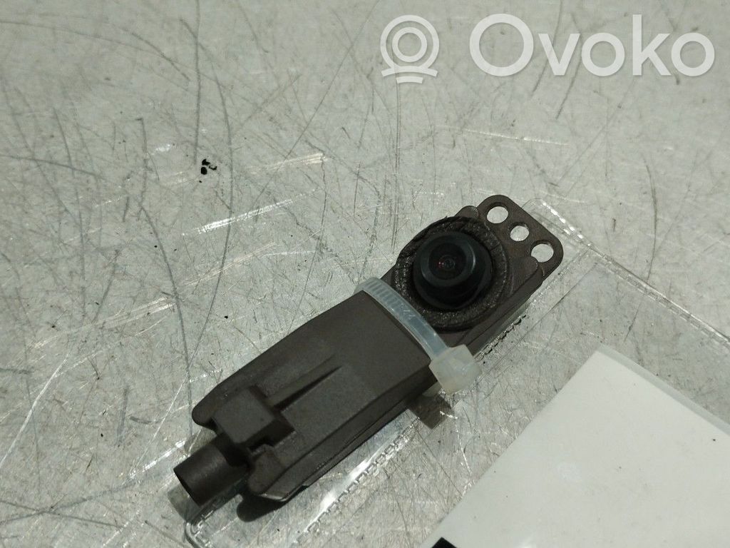 Windshield/windscreen camera   106910400