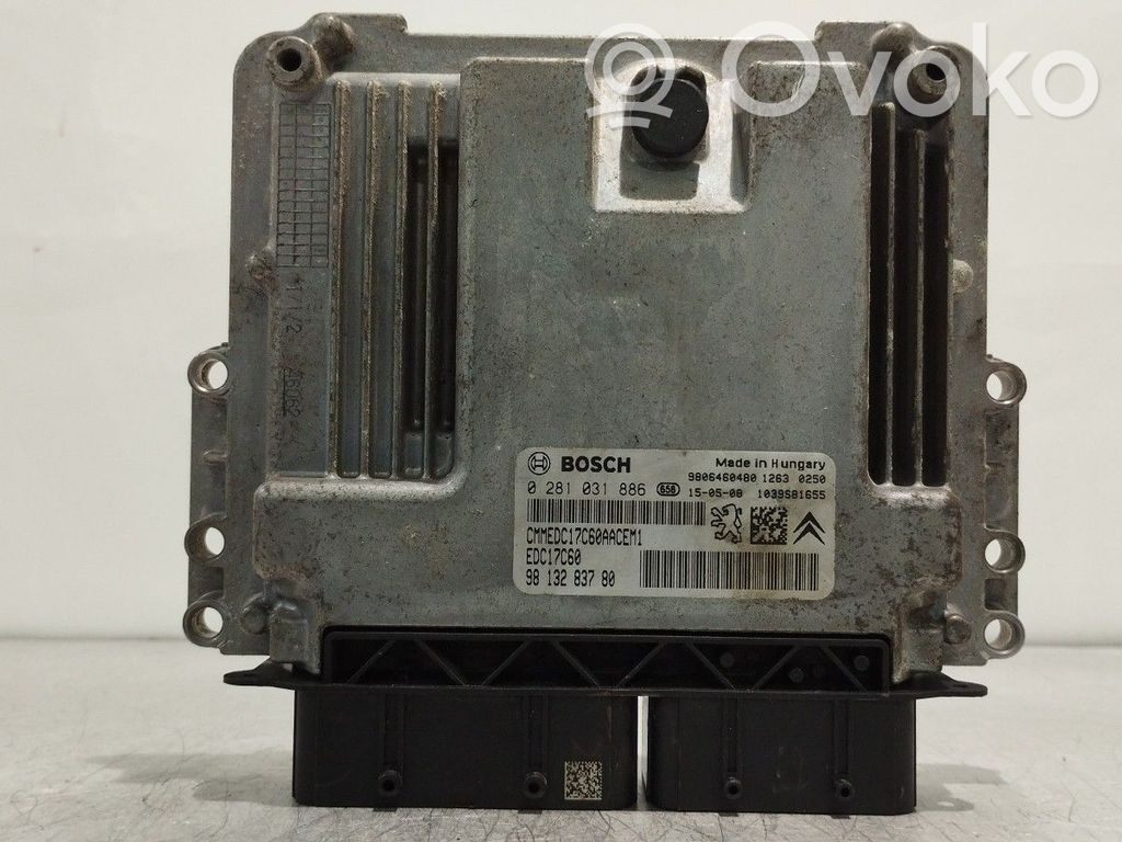 Peugeot 308 Engine control unit/module 