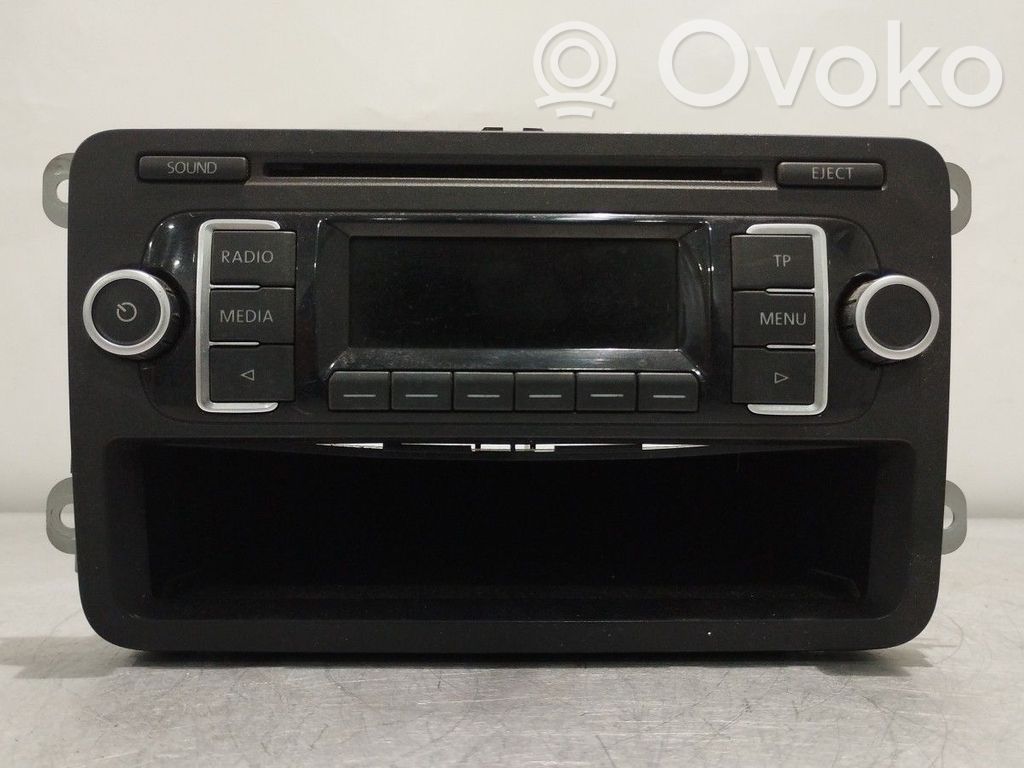 Panel / Radioodtwarzacz CD/DVD/GPS   5M0035156D