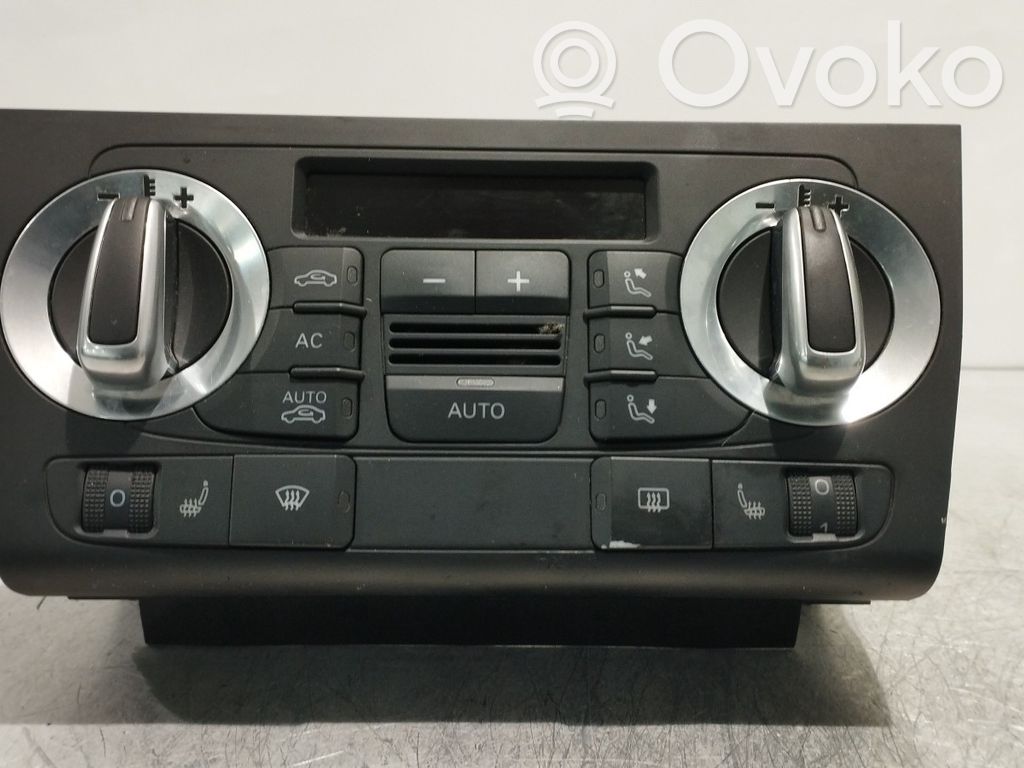 Audi A3 S3 8P Panel klimatyzacji 