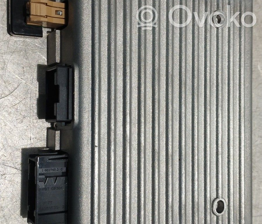 Bluetoothin ohjainlaite/moduuli   13353284