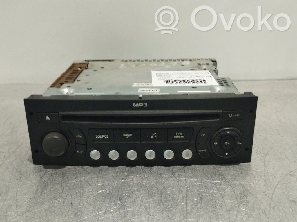Panel / Radioodtwarzacz CD/DVD/GPS   96637348XT