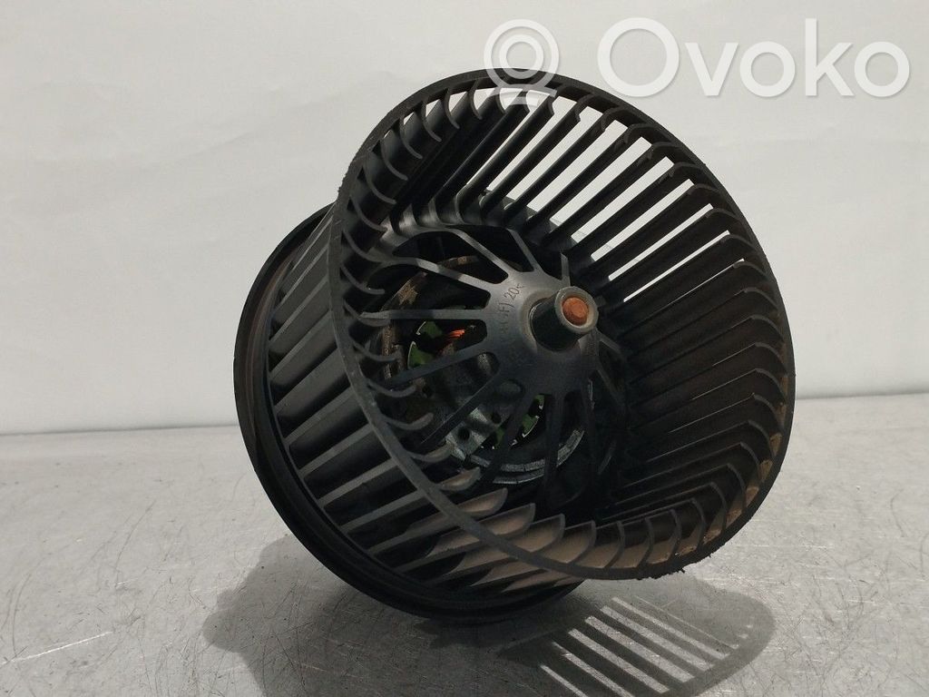 Lämmittimen puhallin   6G9T18456AA