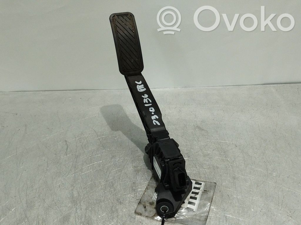 Gaspedal   H1BC9F836AC