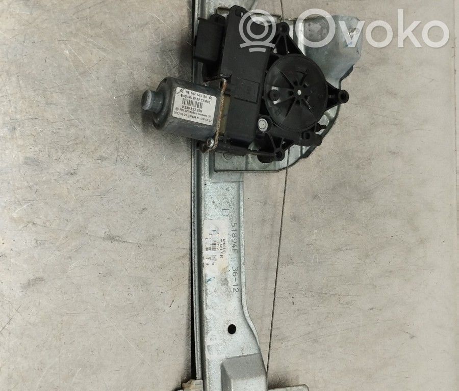 Peugeot 208 I Macara geam față fără motor 