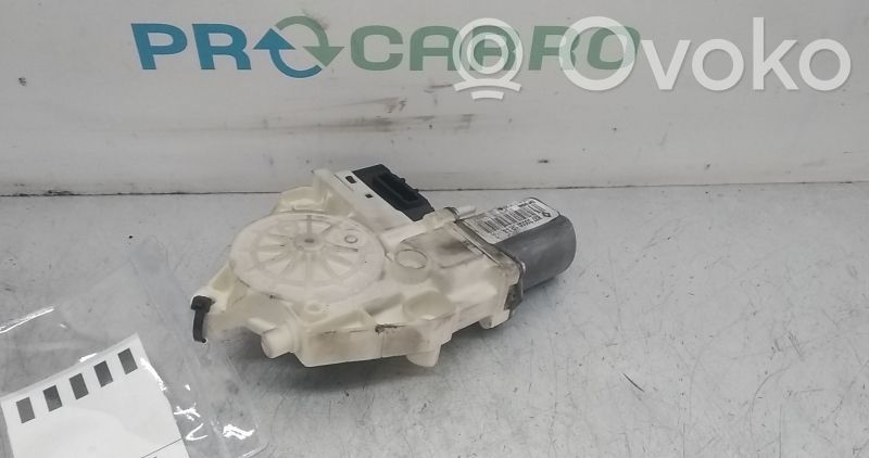 Renault Laguna III Motorino alzacristalli della portiera posteriore