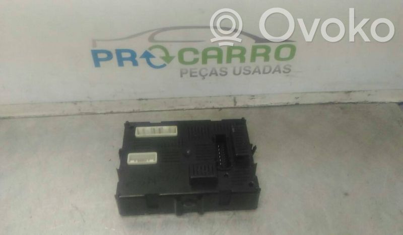 Nissan Micra Unidad de control SAM 