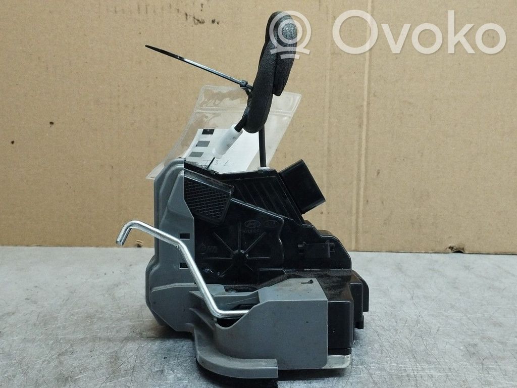 Cerradura de puerta trasera   81420C8020