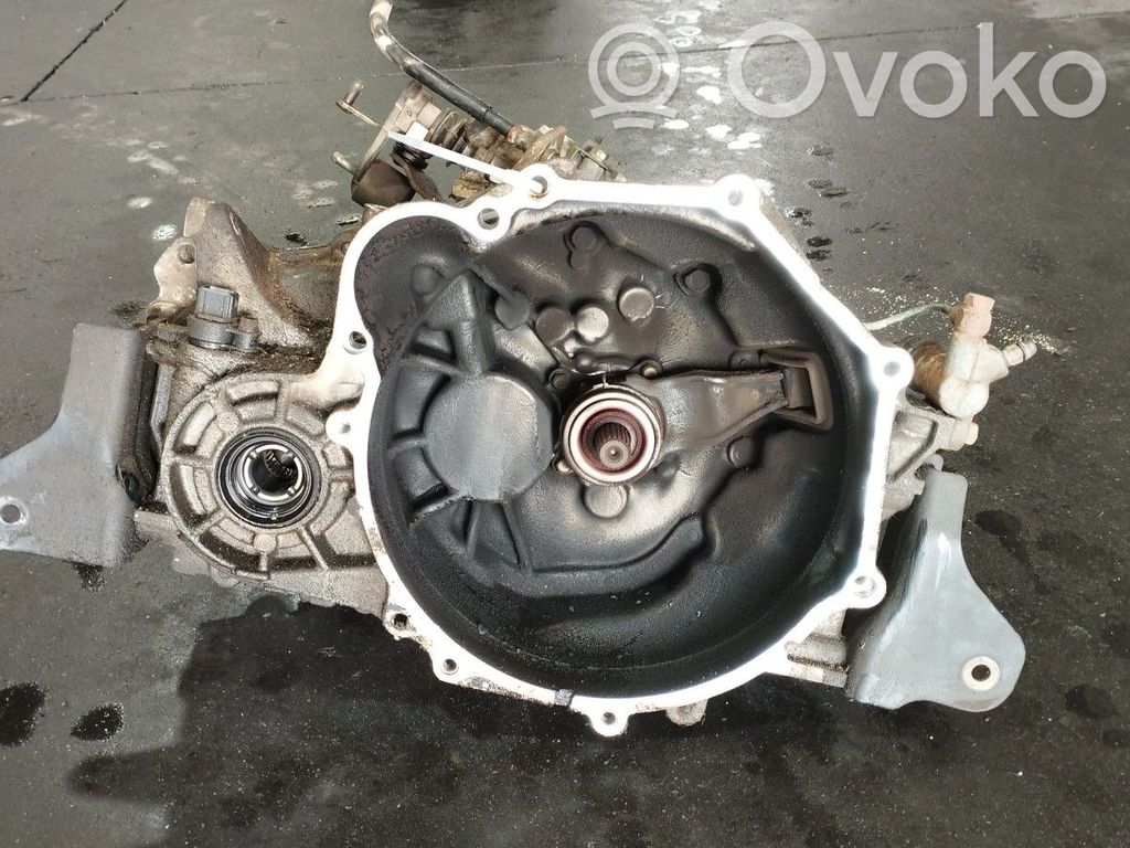 5 Gang Schaltgetriebe   F5M411R8A1,WE1448