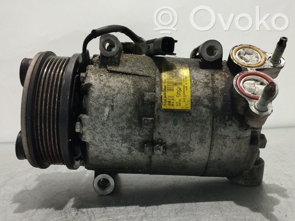 Ilmastointilaitteen kompressorin pumppu (A/C)   AV4119D629AC