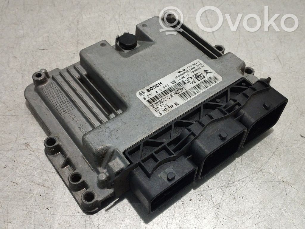 Unidad de control/módulo del motor   9674254080,0281015849,9666729680