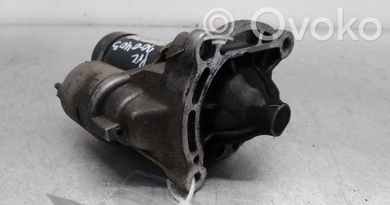Motor de arranque   D6RA572