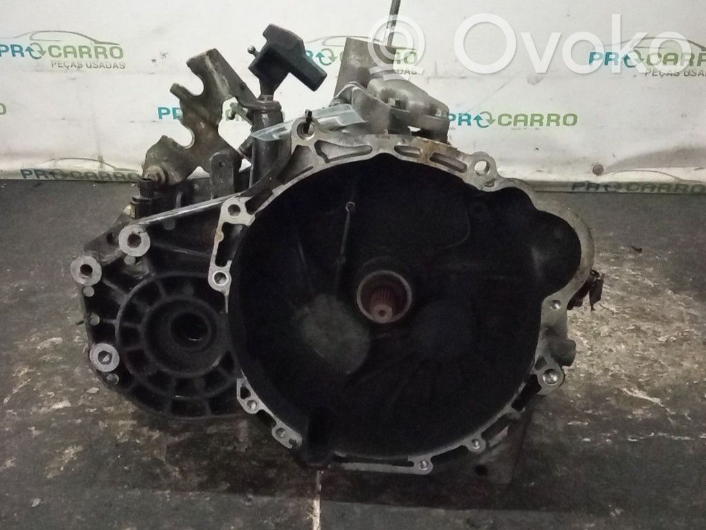Chevrolet Epica Boîte de vitesses manuelle à 5 vitesses 