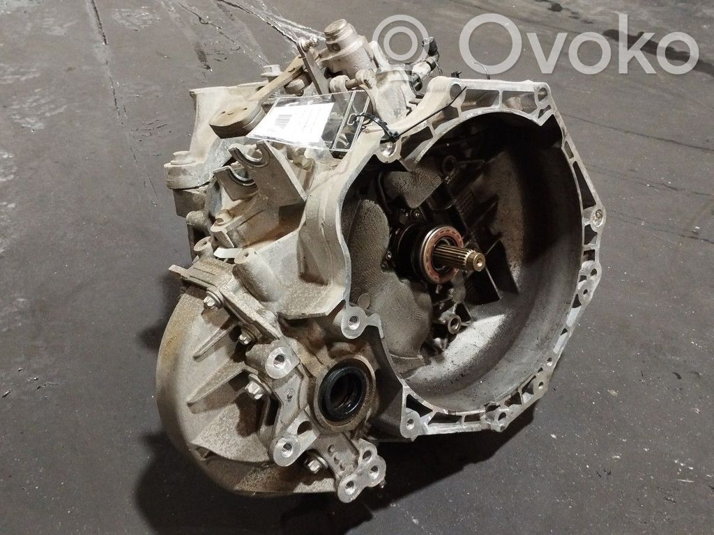 Opel Astra K Scatola del cambio manuale a 5 velocità 