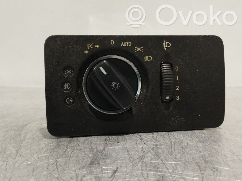 Interruptor de luz   A2515455204