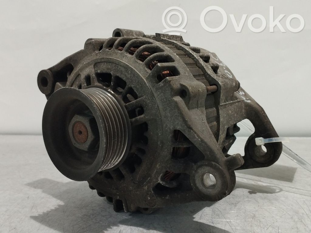 Nissan Almera N16 Lichtmaschine 